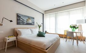 Beplace Garibaldi Suites
